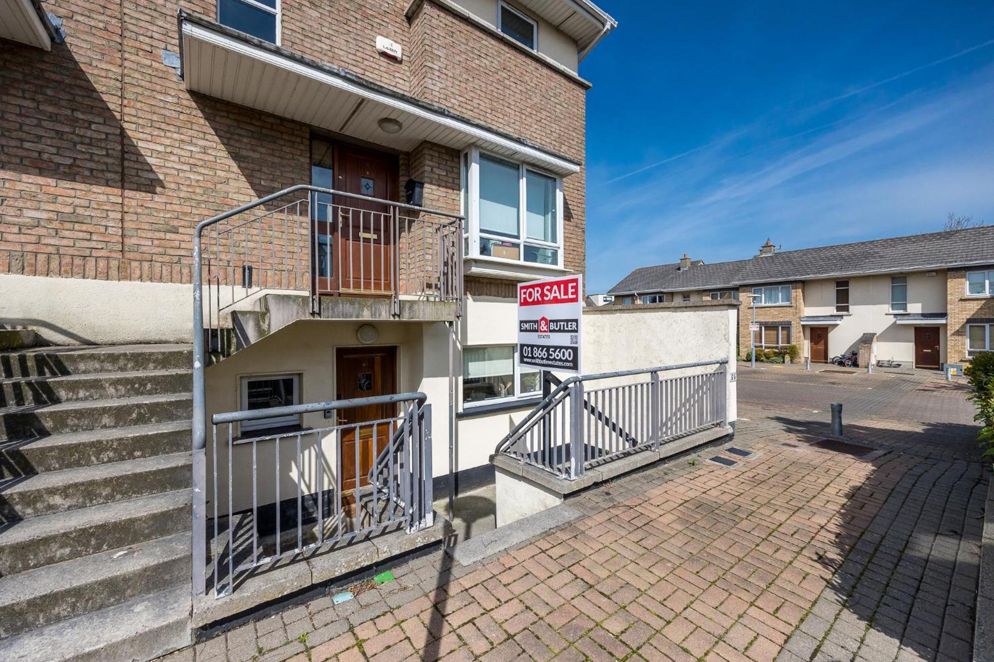 Apartment Cosy 2-bedroom Near Airport *