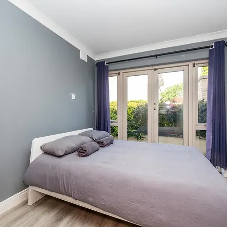 Cosy 2-Bedroom Apartment Near Airport Dublin Exterior photo