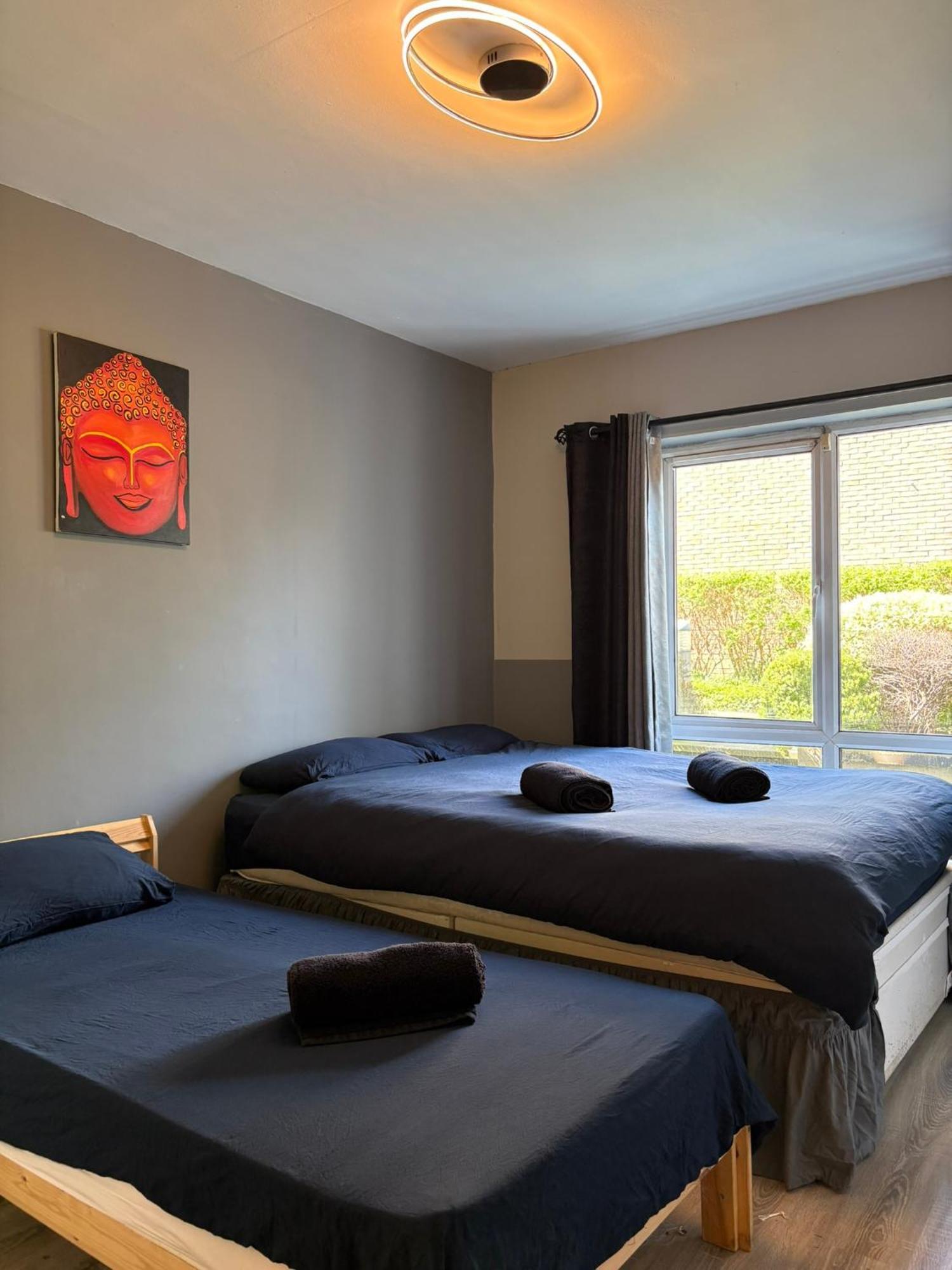 Cosy 2-bedroom Near Airport