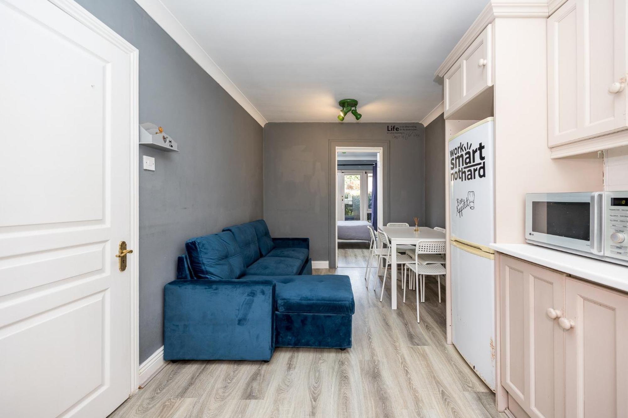 Cosy 2-bedroom Near Airport Dublin